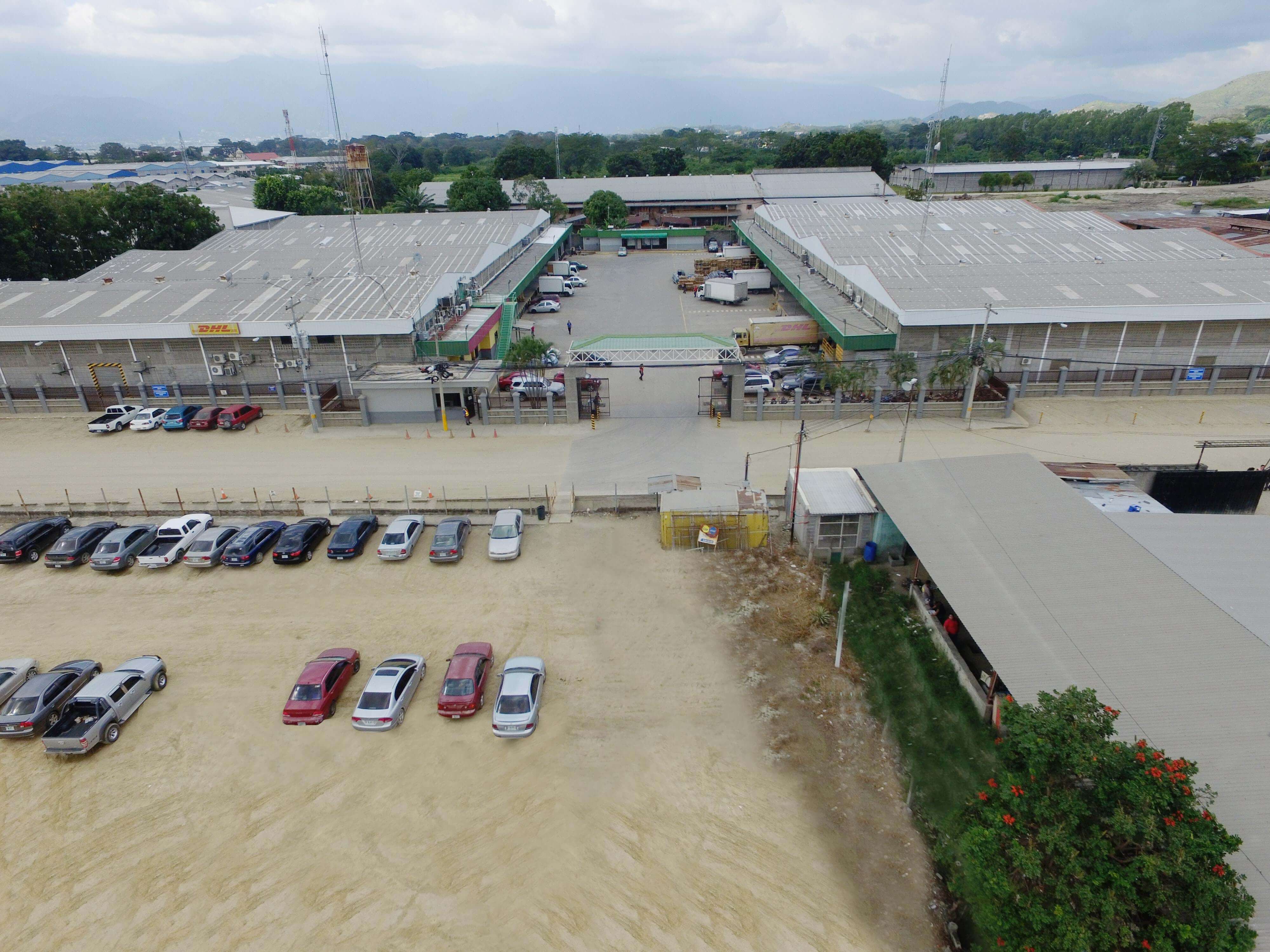 Calpules Logistics Center